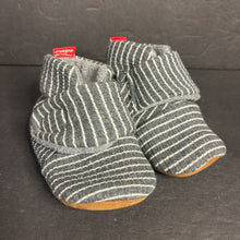 Load image into Gallery viewer, Girls Striped Slippers (Myggpp)
