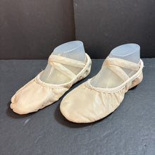 Load image into Gallery viewer, Girls Ballet Shoes (Angelo Luzio)
