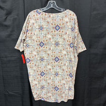 Load image into Gallery viewer, Patterned Tunic
