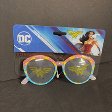Load image into Gallery viewer, Girls Wonder Woman Sunglasses (NEW)
