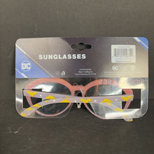 Load image into Gallery viewer, Girls Wonder Woman Sunglasses (NEW)
