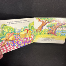 Load image into Gallery viewer, Five Little Monkeys Sitting in a Tree (Eileen Christelow) -board
