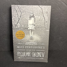 Load image into Gallery viewer, Miss Peregrine's Home for Peculiar Children (Ransom Riggs) -series paperback
