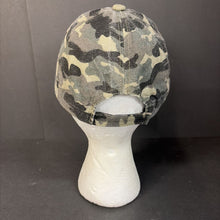 Load image into Gallery viewer, Boys Camo USA Hat
