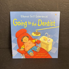 Load image into Gallery viewer, Going To the Dentist (Usborne First Experiences) (Anne Cirvali)-paperback
