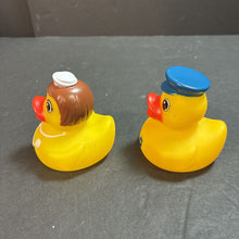 Load image into Gallery viewer, 2pk Bath Ducks
