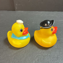 Load image into Gallery viewer, 2pk Bath Ducks
