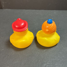 Load image into Gallery viewer, 2pk Bath Ducks
