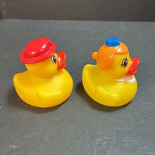 Load image into Gallery viewer, 2pk Bath Ducks
