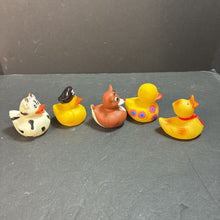 Load image into Gallery viewer, 5pk Bath Ducks
