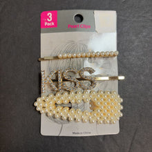 Load image into Gallery viewer, 3pk Pearl Hair Clips (NEW)
