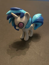 Load image into Gallery viewer, My Little Pony Vinyl Scratch / Pinkie Pie Mini Figure Lot – Set of 3
