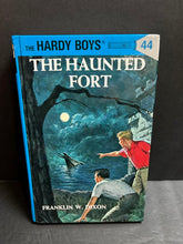 Load image into Gallery viewer, 5 Vintage Hardy Boys Mystery Book Bundle #41–45
