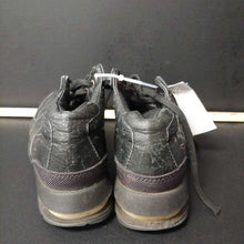 Load image into Gallery viewer, boys sneakers
