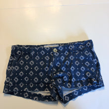 Load image into Gallery viewer, Polka dot shorts
