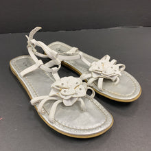Load image into Gallery viewer, girls sandals
