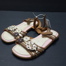 Load image into Gallery viewer, girls sandals
