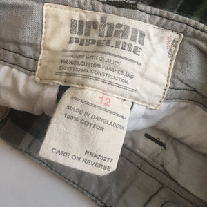 striped cargo shorts