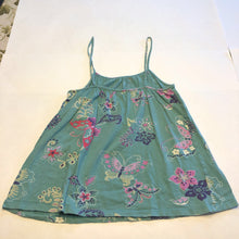 Load image into Gallery viewer, Sleeveless top w/ butterflys
