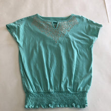 Load image into Gallery viewer, Scrunch bottom t-shirt
