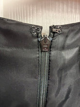 Load image into Gallery viewer, skirt
