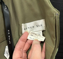 Load image into Gallery viewer, dress
