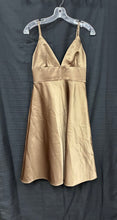 Load image into Gallery viewer, dress
