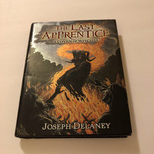 Load image into Gallery viewer, A Coven of Witches (Joseph Delaney) -chapter
