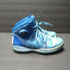 boys Derrick Rose sneakers