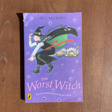 Load image into Gallery viewer, The Worst Witch (Jill Murphy) -chapter
