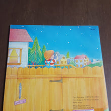 Load image into Gallery viewer, Hey Diddle Diddle( Kin Eagle) -paperback
