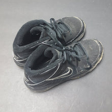 Load image into Gallery viewer, boy high top sneakers
