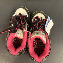 Load image into Gallery viewer, girl sneakers
