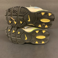 Load image into Gallery viewer, Girl sneakers
