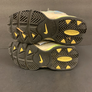 Girl sneakers