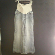 Load image into Gallery viewer, Denim Pants
