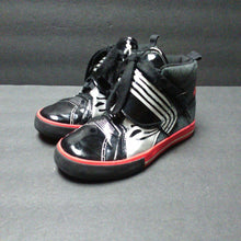 Load image into Gallery viewer, Boy High Top Sneakers Star Wars

