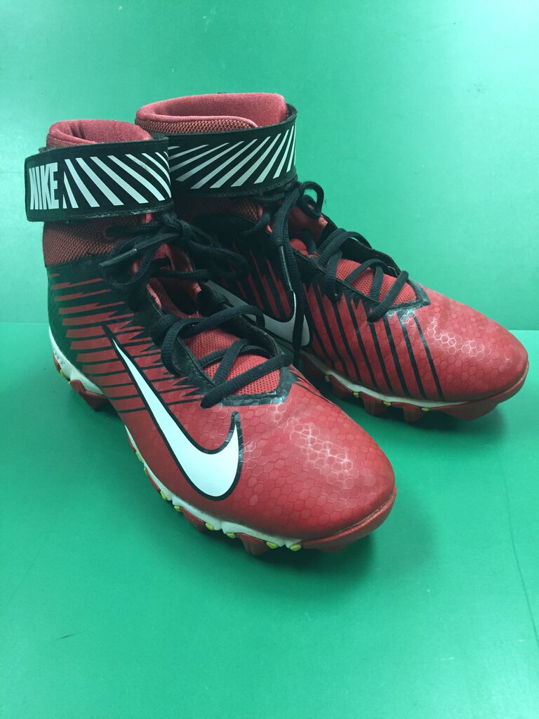 High top Cleats