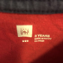 Load image into Gallery viewer, "Gap" Shirt
