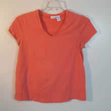 Load image into Gallery viewer, Vneck Top
