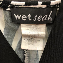 Load image into Gallery viewer, Archived on 2024-10-25 by SC for fulfilment
