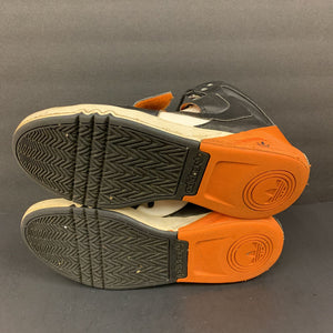 Boy high top sneakers