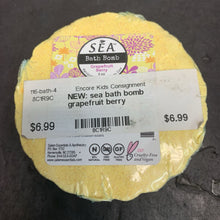 Load image into Gallery viewer, Sea Bath Bomb Grapefruit Berry (NEW)
