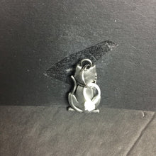 Load image into Gallery viewer, love my family charm &quot;CAT&quot;
