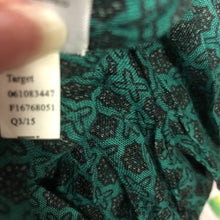 Load image into Gallery viewer, Pattern Scarf

