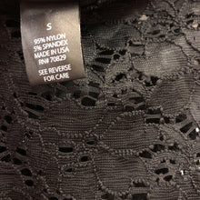 Load image into Gallery viewer, lace top
