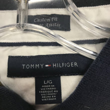 Load image into Gallery viewer, polo shirt
