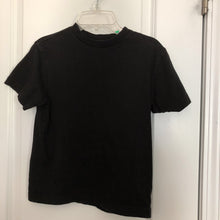 Load image into Gallery viewer, Solid Tshirt

