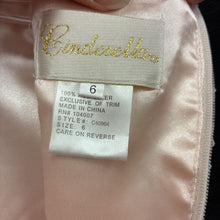 Load image into Gallery viewer, flower dress
