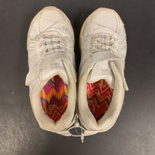 Load image into Gallery viewer, Girl sneakers
